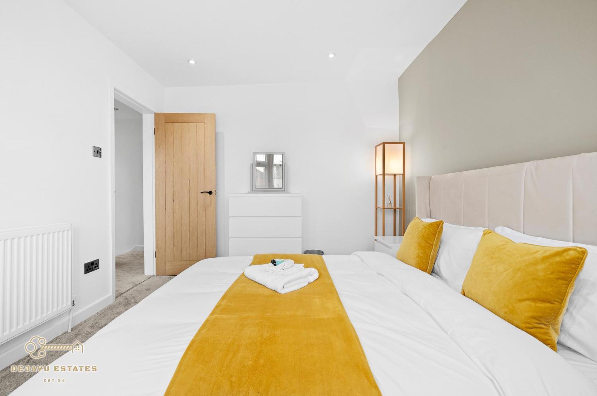 Дом отдыха Entire Modern & Spacious 3bdr In Right Next To Coop Live & Ethiad *