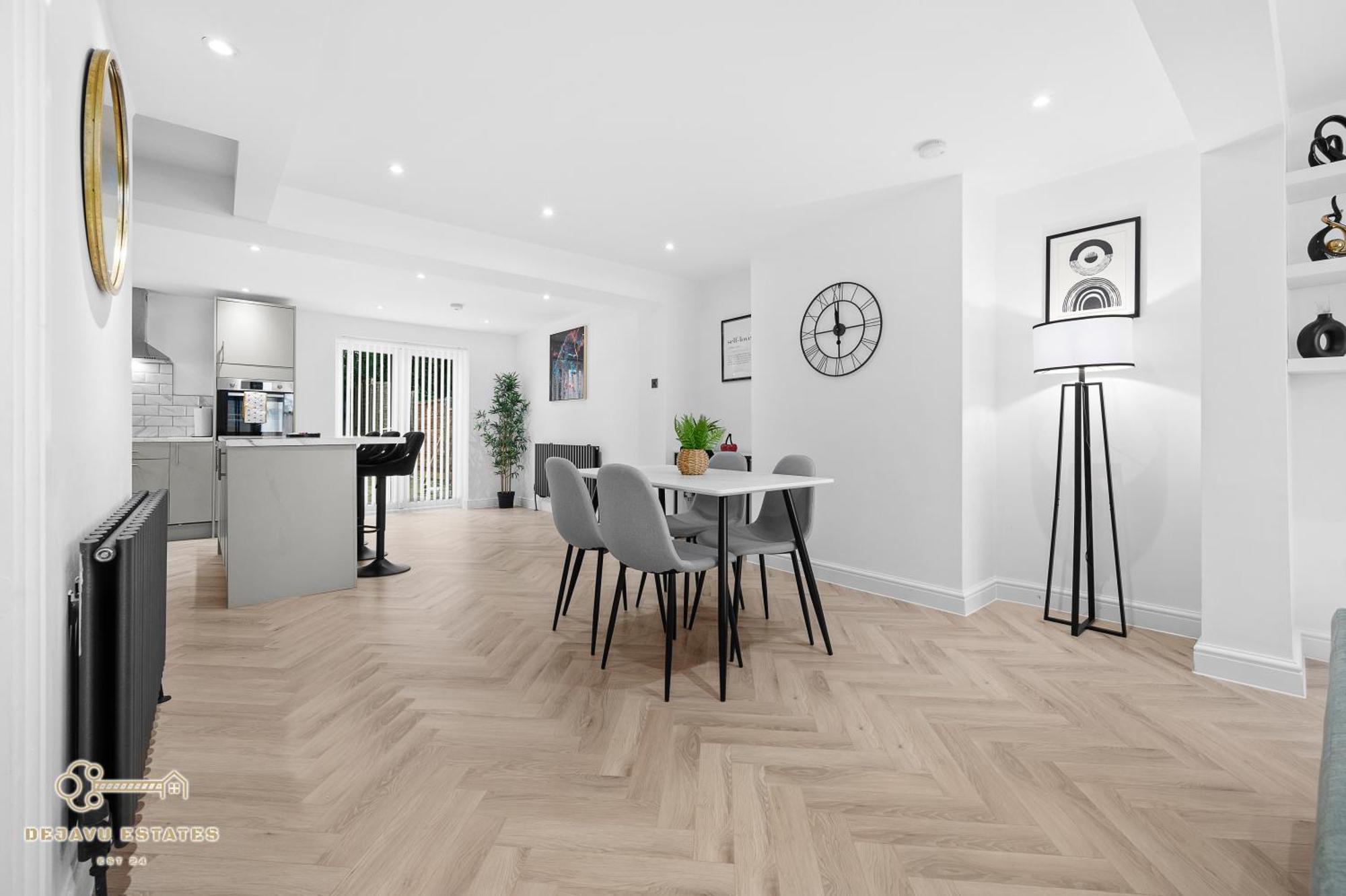 Entire Modern & Spacious 3bdr In Right Next To Coop Live & Ethiad Дом отдыха *